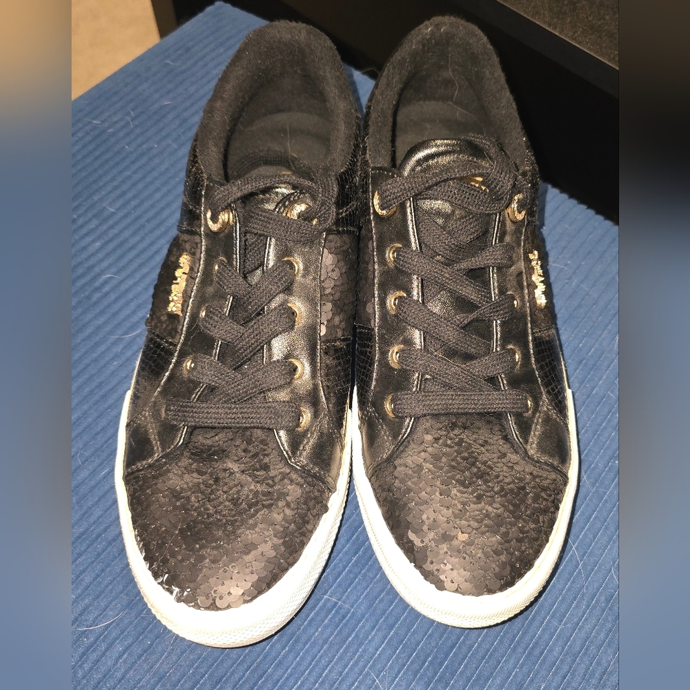 Guess womens sneakers black size 10